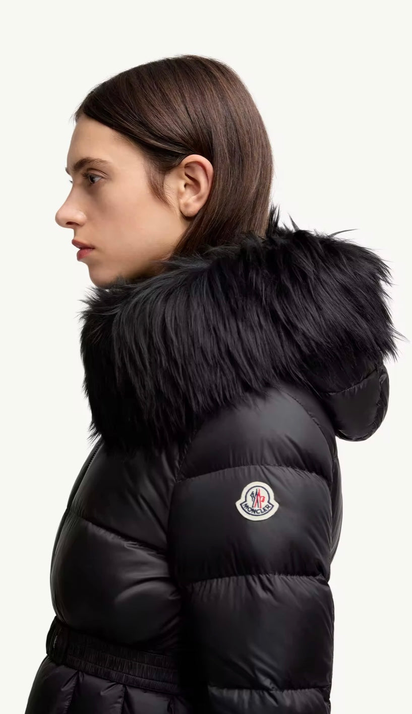 GUBBINO MONCLER DONNA NERO CON PELLICCIA NERA